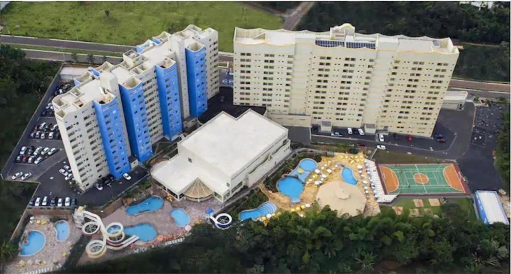 Aparthotel Golden Dolphin Caldas Novas Zewnętrze zdjęcie